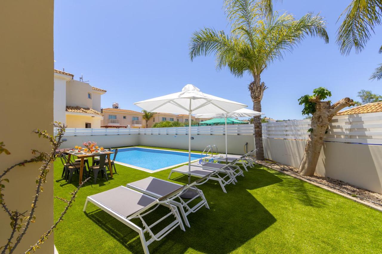 Protaras Palm Villa 54 Exterior photo